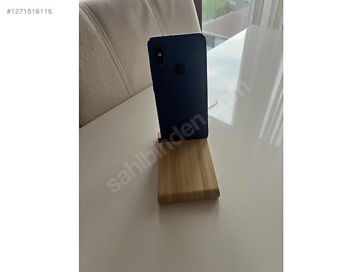 Used & Brand New Items / Cell Phones & Accessories / Cell Phones / Xiaomi / Mi A2 (Mi 6X)