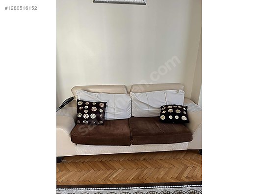 Used & Brand New Items / Home Decor / Furniture / Den & Living Room / Living Room Furniture