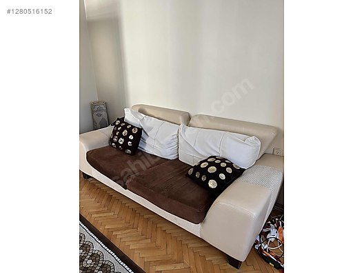 Used & Brand New Items / Home Decor / Furniture / Den & Living Room / Living Room Furniture