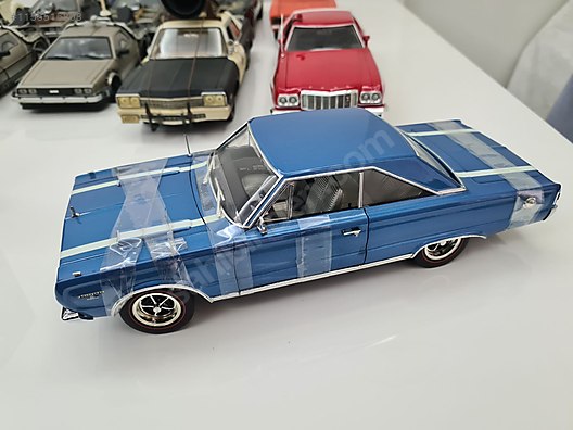 Highway 61 diecast clearance cars