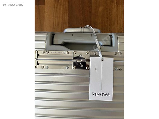 Used & Brand New Items / Clothing & Accessories / Suitcases & Luggage / Single