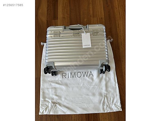 Used & Brand New Items / Clothing & Accessories / Suitcases & Luggage / Single