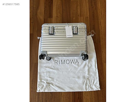 Used & Brand New Items / Clothing & Accessories / Suitcases & Luggage / Single