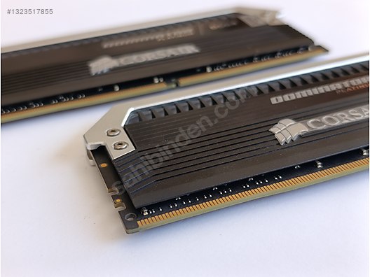 Corsair Dominator Platinum 32GB (2x16GB) DDR4 Premium Kit - Temi