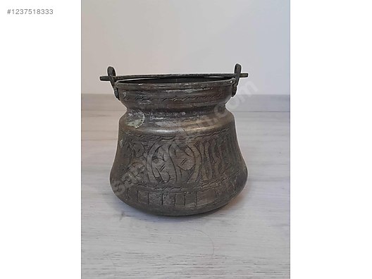 Used & Brand New Items / Antique / Decorative Products / Decorative Objects