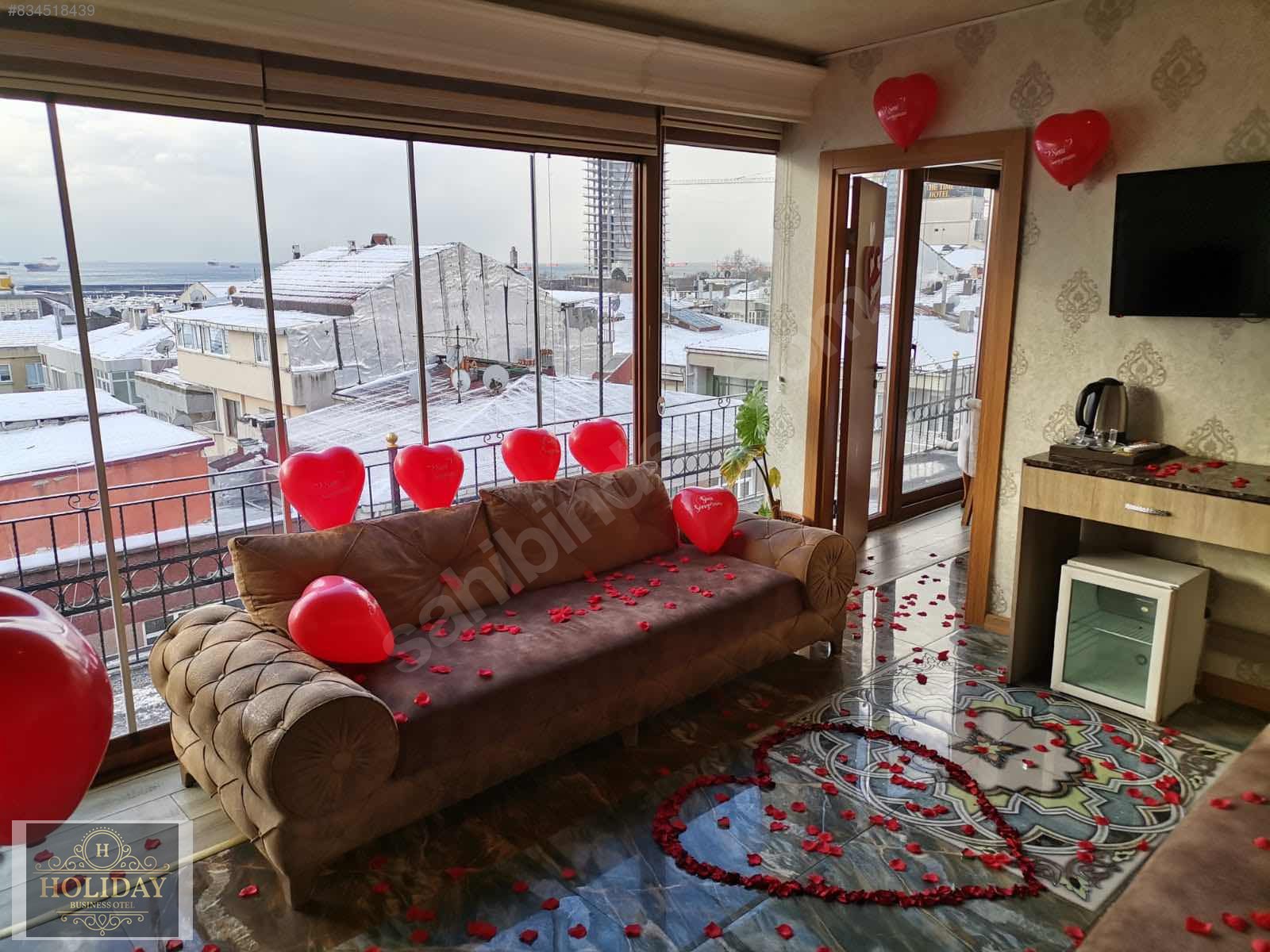 DENİZ &amp; ADALAR MANZARALI 1+1 SUİT<em>HOLİDAY BUSİNESS</em>BAKIRKÖY Günlük