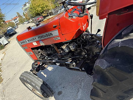 Machinery / Agricultural Machines / Tractors / Massey Ferguson / 240 S