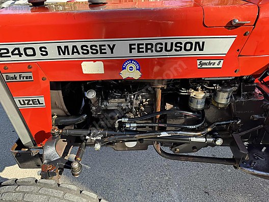 Machinery / Agricultural Machines / Tractors / Massey Ferguson / 240 S