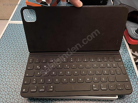 B*★様 ★値下げ★iPad Smart Keyboard Folio ブラック IPad Smart Keyboard Folio on sahibinden.com - 1319519499