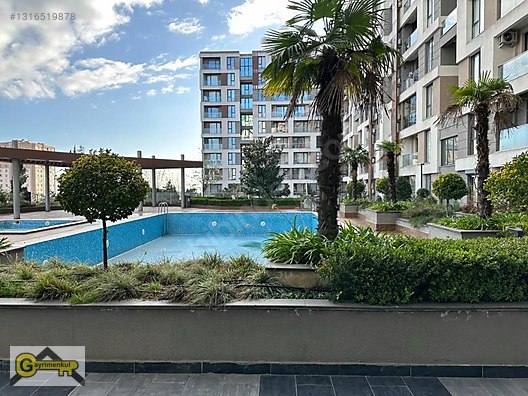 Apartment in Beylikdüzü Westside-2, 2 Min to Metrobus, Installment Plan Available