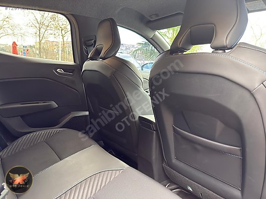 OTOFENİX 2024 RENAULT CLIO 1.0 TCe TESLA EKRAN HATASIZ 13.849 KM