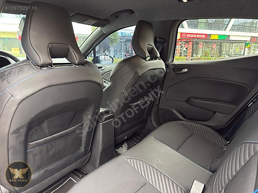 OTOFENİX 2024 RENAULT CLIO 1.0 TCe TESLA EKRAN HATASIZ 13.849 KM