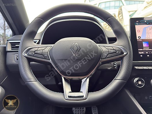 OTOFENİX 2024 RENAULT CLIO 1.0 TCe TESLA EKRAN HATASIZ 13.849 KM
