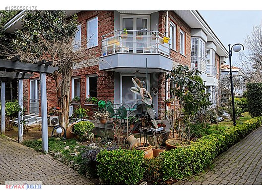 Satılık Çam Konakları Altunizade 5+1 235 m2 Bahçe Dubleksi #1250520170