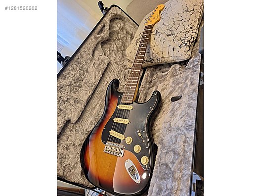 İkinci El ve Sıfır Alışveriş / Müzik / Müzik Aletleri / Telli Çalgılar / Gitar / Elektro