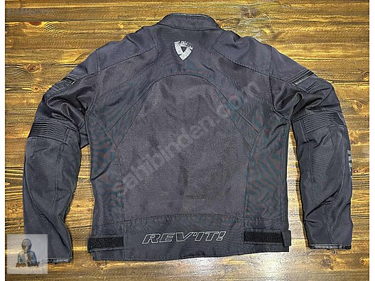 Revit tarmac shop air