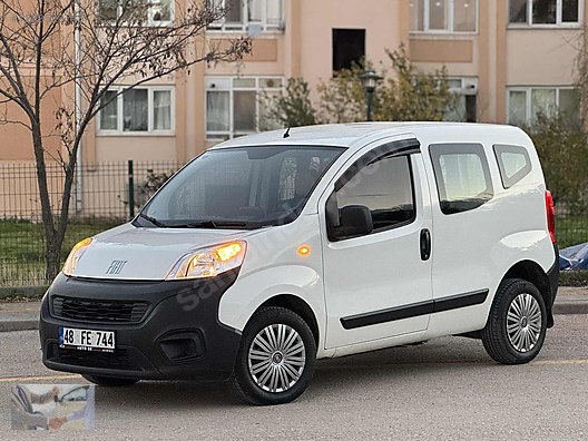 Vasıta / Minivan & Panelvan / Fiat / Fiorino Combi / 1.3 Multijet Active