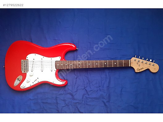 Squier Elektro Gitar