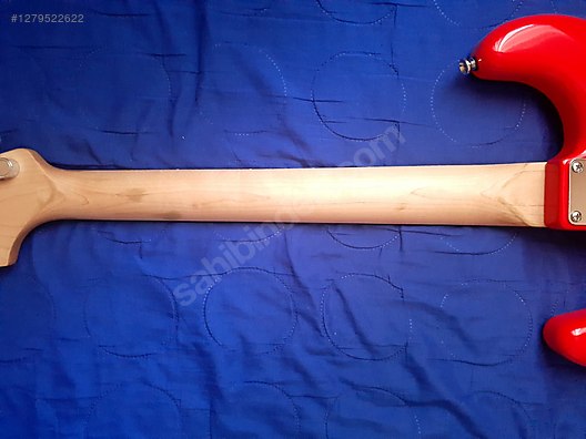 Squier Elektro Gitar