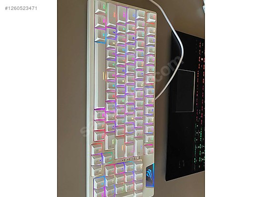 İkinci El ve Sıfır Alışveriş / Oyunculara Özel / Oyuncu Ekipmanları / Oyuncu Klavyesi