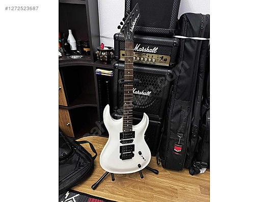 İkinci El ve Sıfır Alışveriş / Müzik / Müzik Aletleri / Telli Çalgılar / Gitar / Elektro