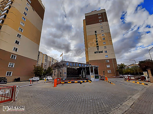 ÖZ VİZYON'DAN İDDA EDİYORUZ BU FİYATA YOK ELİTKENT SİT 4+1ARAKAT #1285523741