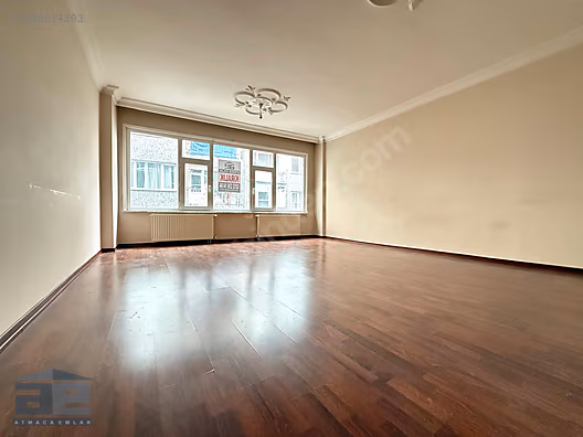 'ATMACA' BEŞİKTAŞ NÜZHETİYE DE 2+1 GENİŞ BAKIMLI DAİRE #1286524393