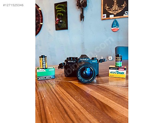 35 mm SLR Yashica Yashica FX-3 Super 2000 at