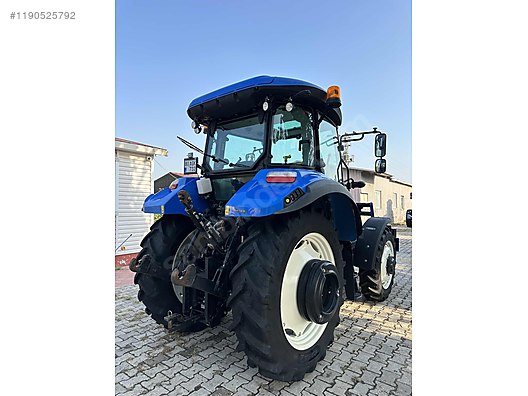 Machinery / Agricultural Machines / Tractors / New Holland / TR5.100