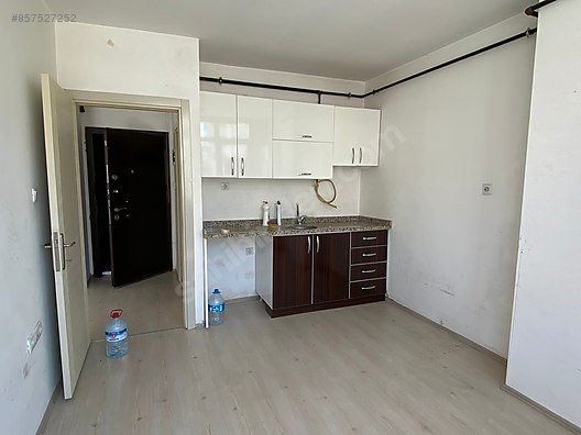 100 Yil Mahallesinde Satilik Kiracili 1 1 Daire Topsakal Emlakta Satilik Daire Ilanlari Sahibinden Com Da 857527252