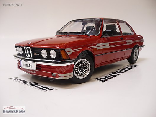 Solido Diecast Model 1:18 BMW Araba - 1307527691