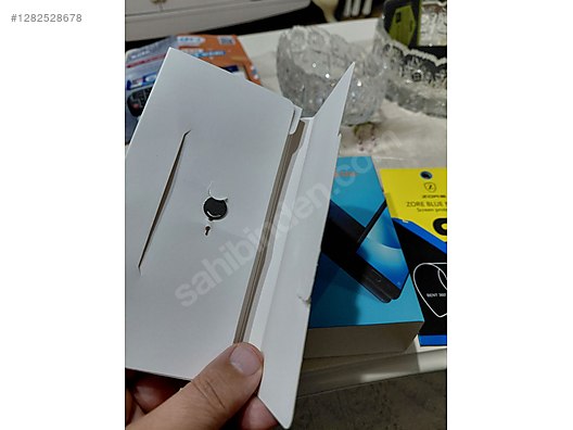 Used & Brand New Items / Cell Phones & Accessories / Cell Phones / Asus / Zenfone 4 Max ZC554KL