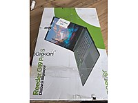 sıfır kutusunda laptop