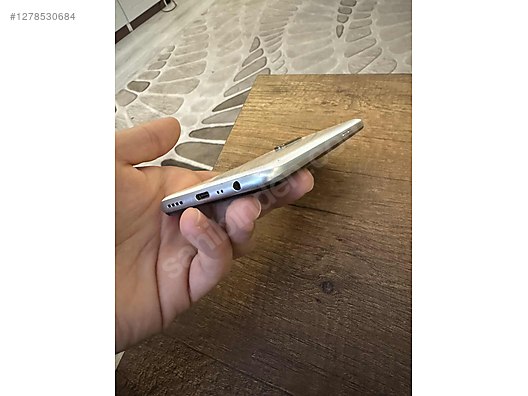 Used & Brand New Items / Cell Phones & Accessories / Cell Phones / Realme / 6