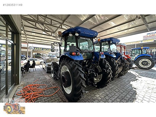 Machinery / Agricultural Machines / Tractors / New Holland / TD100D