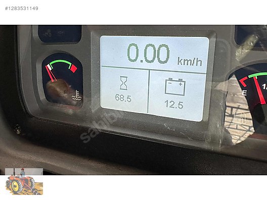 Machinery / Agricultural Machines / Tractors / New Holland / TD100D