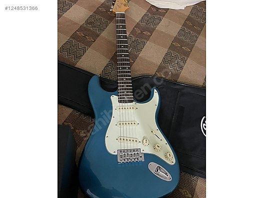 İkinci El ve Sıfır Alışveriş / Müzik / Müzik Aletleri / Telli Çalgılar / Gitar / Elektro