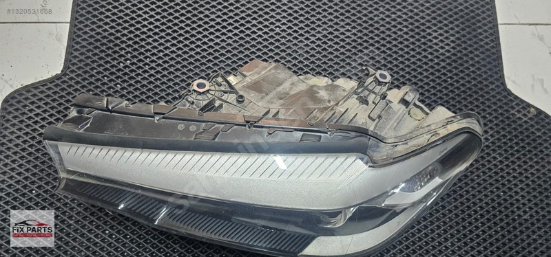 BMW 5 Serisi Far