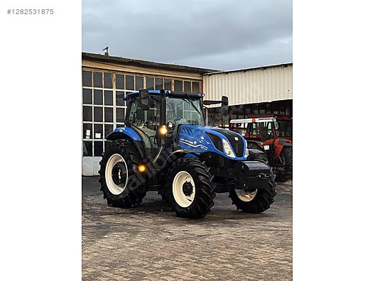 Machinery / Agricultural Machines / Tractors / New Holland / TR6.135S