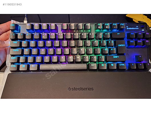 Used & Brand New Items / Gaming & Gamers Exclusive / Gaming Equipment / Gaming Keyboard