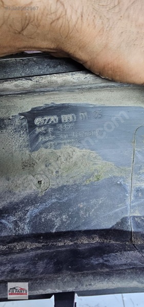 Mercedes S Ön Cam Izgarası