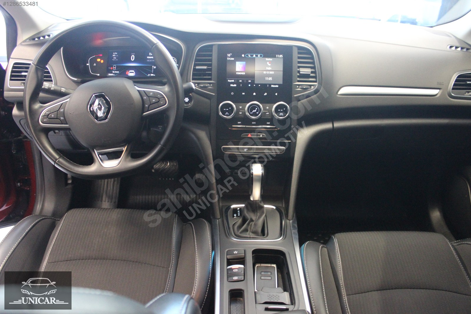 Renault Megane 1.5 Blue dCi Icon 10