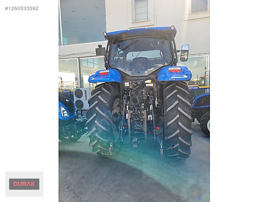 Machinery / Agricultural Machines / Tractors / New Holland / TR6.135S