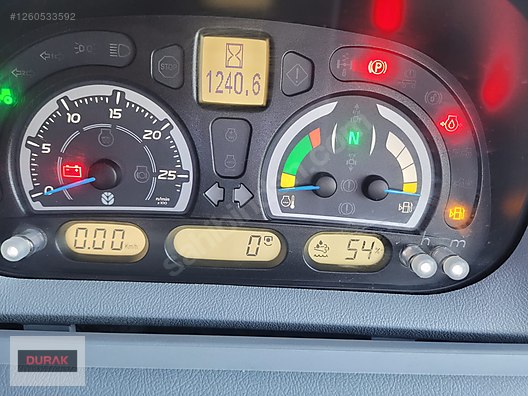 Machinery / Agricultural Machines / Tractors / New Holland / TR6.135S