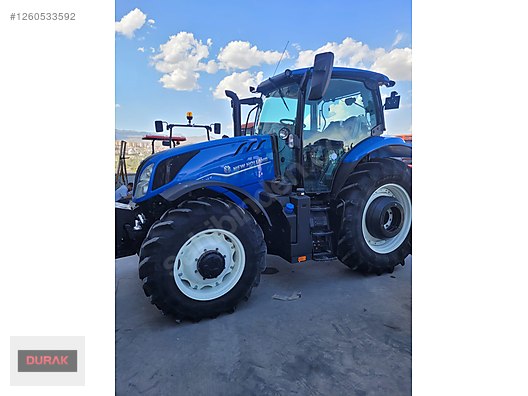 Machinery / Agricultural Machines / Tractors / New Holland / TR6.135S