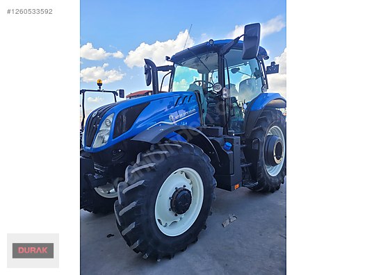 Machinery / Agricultural Machines / Tractors / New Holland / TR6.135S