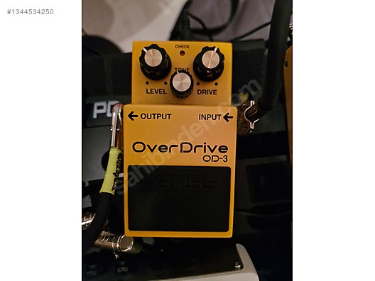 Boss OD-3 Overdrive Pedalı - Efekt Pedalı ve Diğer Enstrüman Yan