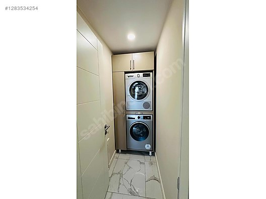 İkinci El ve Sıfır Alışveriş / Bahçe & Yapı Market / Yapı Malzemeleri / Banyo & Mutfak / Banyo Dolabı