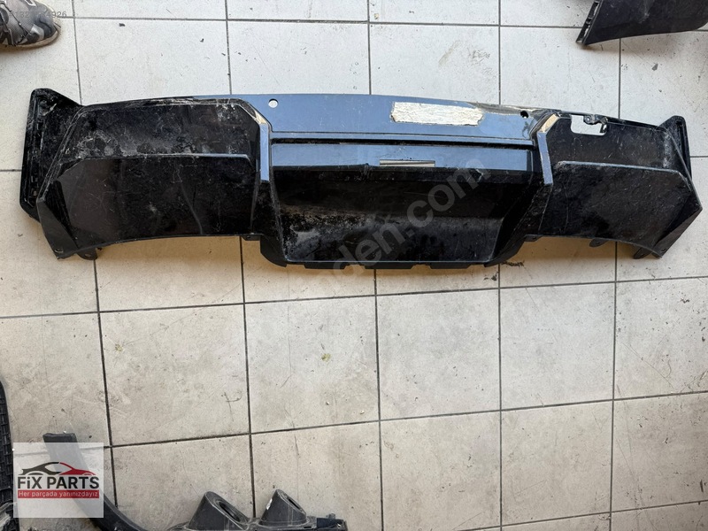 BMW i Serisi Difüzör