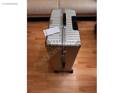 Used & Brand New Items / Clothing & Accessories / Suitcases & Luggage / Single